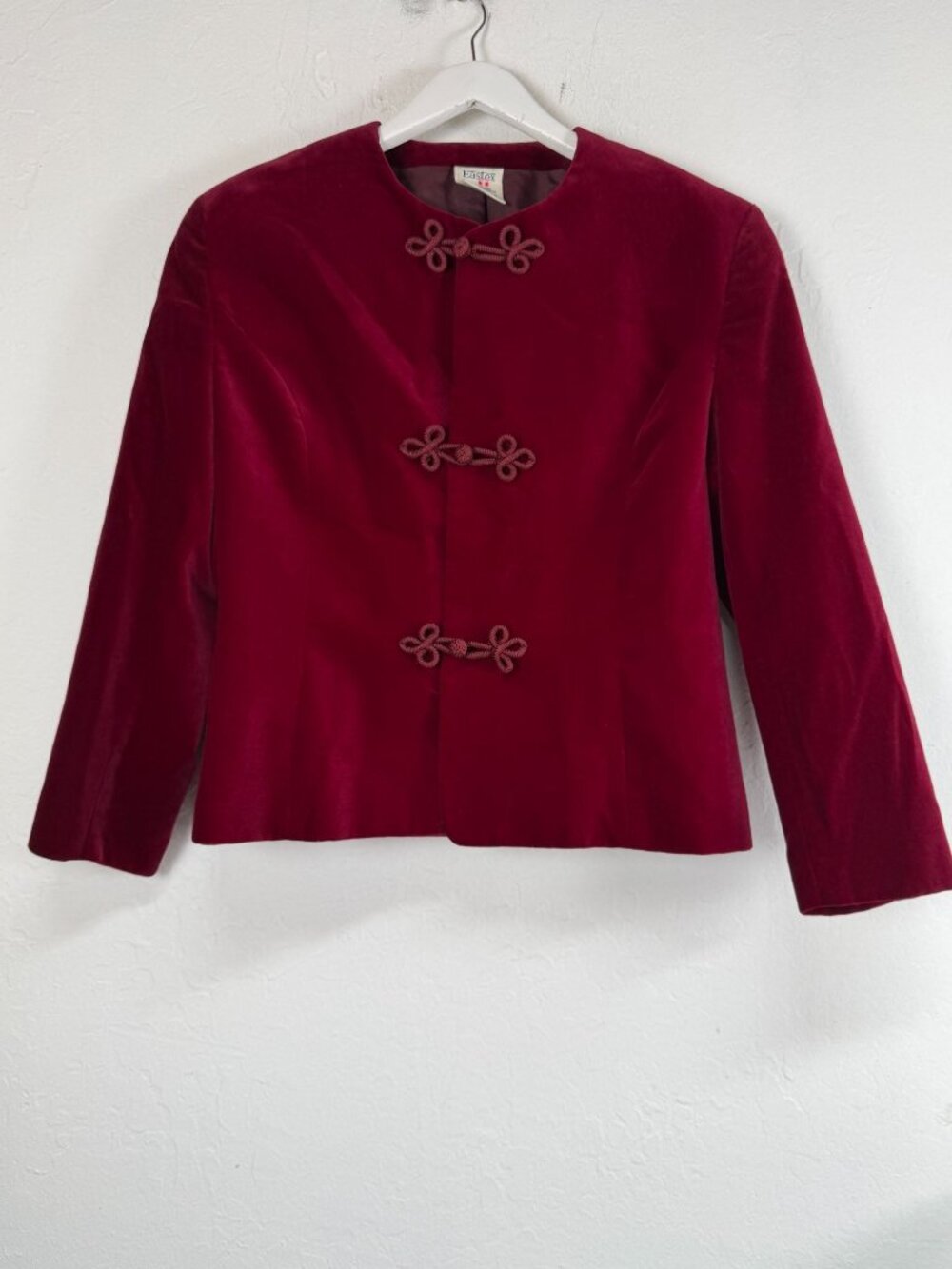 Vintage Eastex Womens Burgundy Velvet Cropped Jacket Frog Closure Lined Size 12